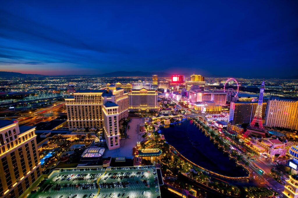 パチスロ「AT・ART・RT」違いを比較！代表機種や目押しの必要性も解説